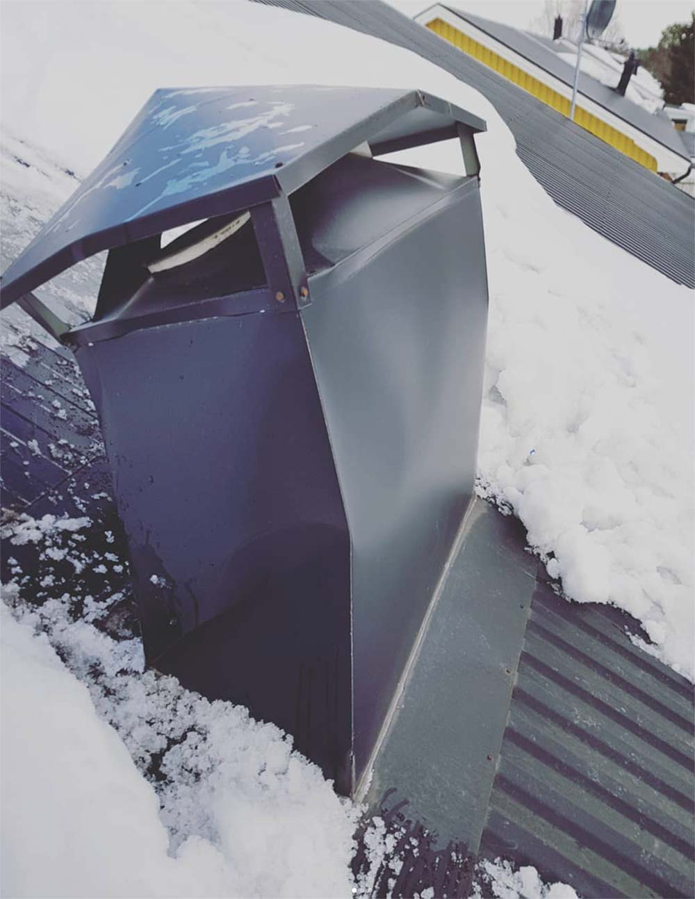 Reparationstjänster inom tak och plåt